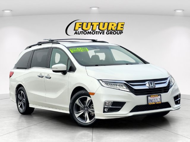 Used 2020 Honda Odyssey Touring image 1