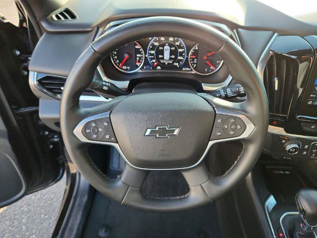 Used 2023 Chevrolet Traverse Premier w/ Redline Edition FWD image 13