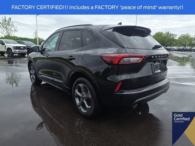 Certified 2024 Ford Escape ST-Line AWD/4WD image 18