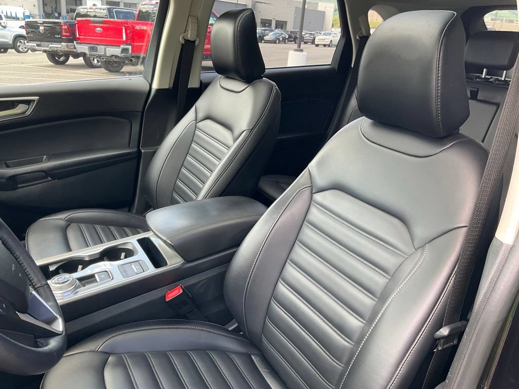Certified 2023 Ford Edge SEL w/ Convenience Package AWD/4WD image 16