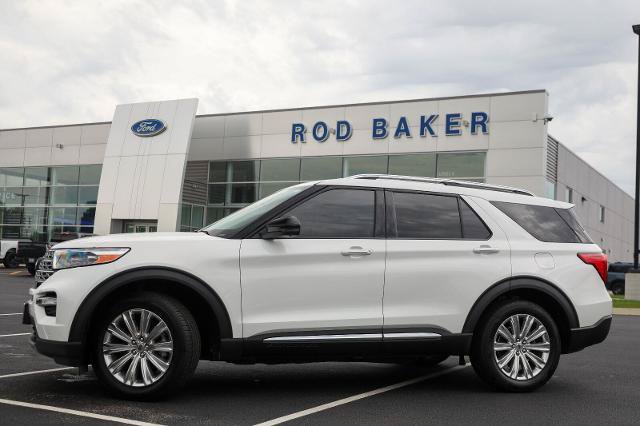 Certified 2022 Ford Explorer Limited w/ Equipment Group 301A AWD/4WD image 3