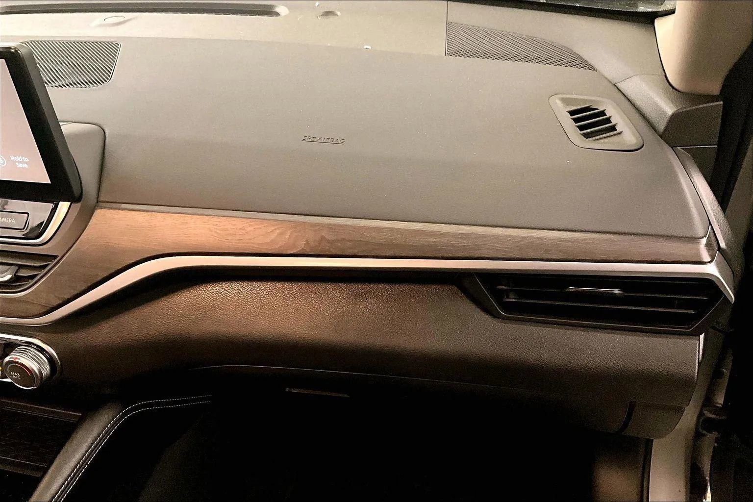 Used 2023 Nissan Altima 2.5 SV w/ SV Premium Package image 15