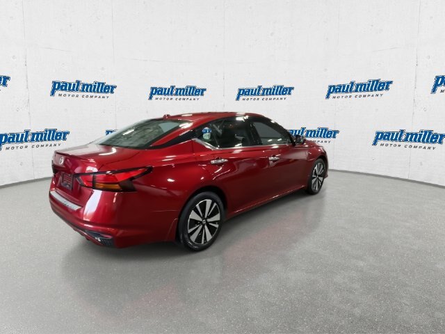 Used 2019 Nissan Altima 2.5 SV FWD image 11