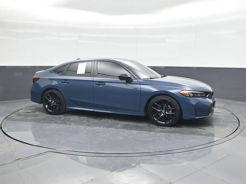 Used 2025 Honda Civic Sport image 9