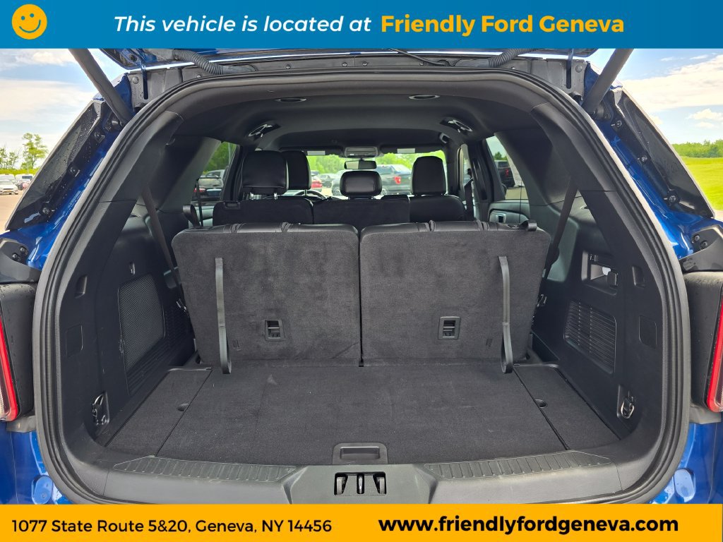 Certified 2023 Ford Explorer ST-Line AWD/4WD image 11