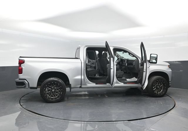 Used 2021 Chevrolet Silverado 1500 LT w/ Z71 Off-Road Package AWD/4WD image 27