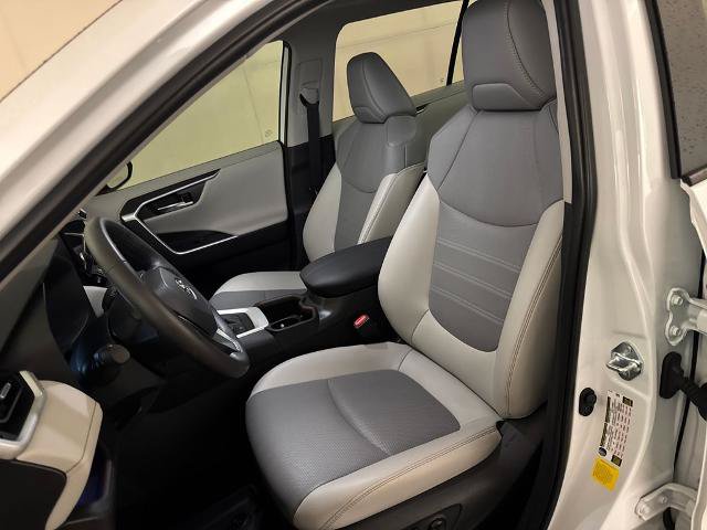Used 2025 Toyota RAV4 Limited w/ Advanced Technology Package AWD/4WD image 12