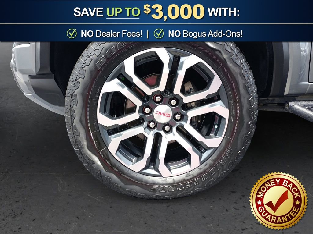 Used 2023 GMC Canyon AT4 w/ AT4 Premium Package AWD/4WD image 13