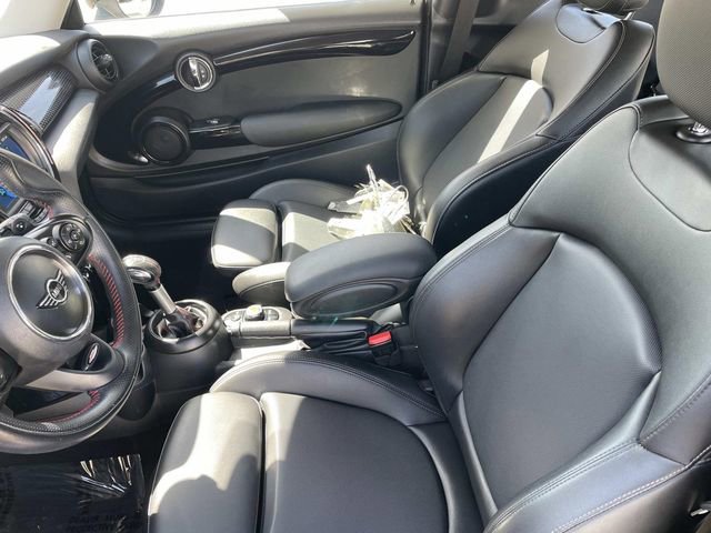 Used 2019 MINI Cooper S w/ Signature Upholstery Package FWD image 19