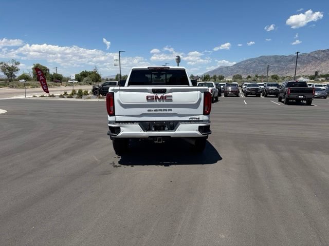 Used 2020 GMC Sierra 2500 AT4 w/ AT4 Premium Package AWD/4WD image 4