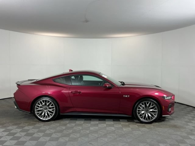 Certified 2025 Ford Mustang GT Premium RWD image 4
