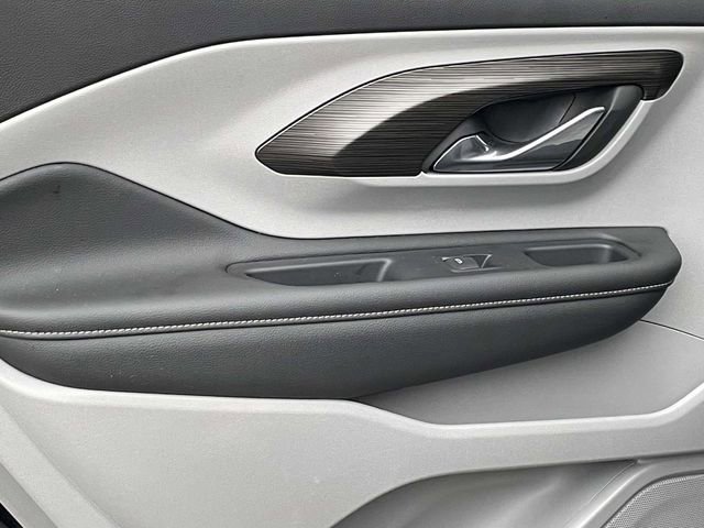 Used 2024 GMC Terrain SLE w/ Driver Convenience Package image 10