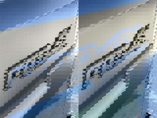 Used 2025 Nissan Frontier PRO-4X w/ Pro Convenience Package image 25