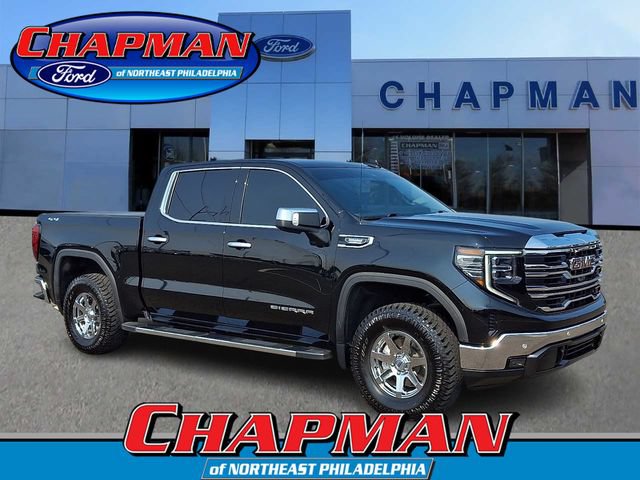 Used 2024 GMC Sierra 1500 SLT w/ SLT Premium Plus Package AWD/4WD image 1