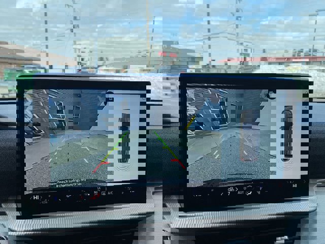 Certified 2025 Ford Explorer Active image 16