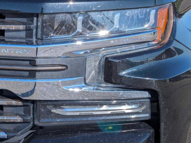 Used 2020 Chevrolet Silverado 1500 High Country w/ Technology Package AWD/4WD image 10