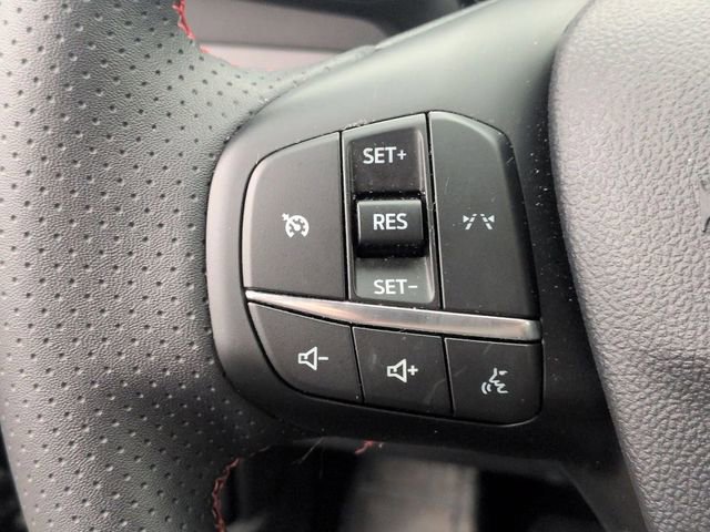 Certified 2025 Ford Escape ST-Line image 19