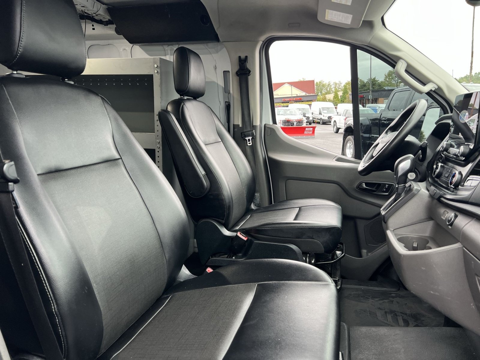 Certified 2022 Ford Transit 250 Low Roof AWD image 26