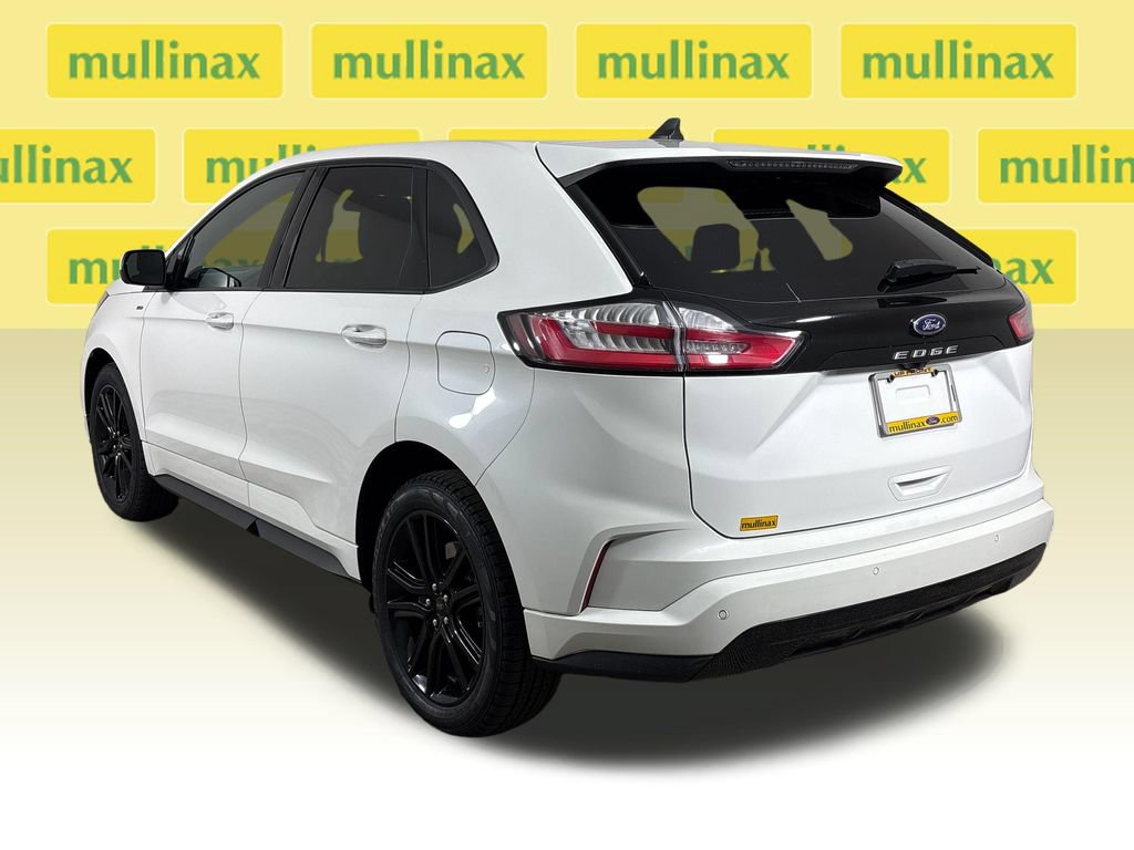 Certified 2024 Ford Edge ST-Line AWD/4WD image 10