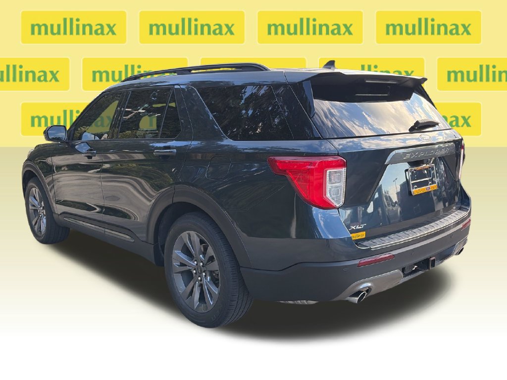 Certified 2023 Ford Explorer XLT w/ Equipment Group 202A RWD image 10