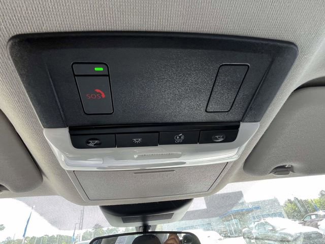 Used 2025 Nissan Sentra SV image 27