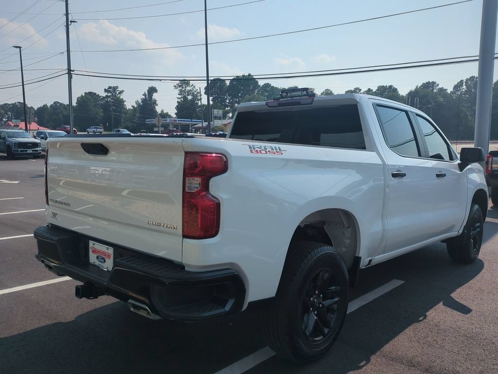 Used 2025 Chevrolet Silverado 1500 Custom Trail Boss AWD/4WD image 5