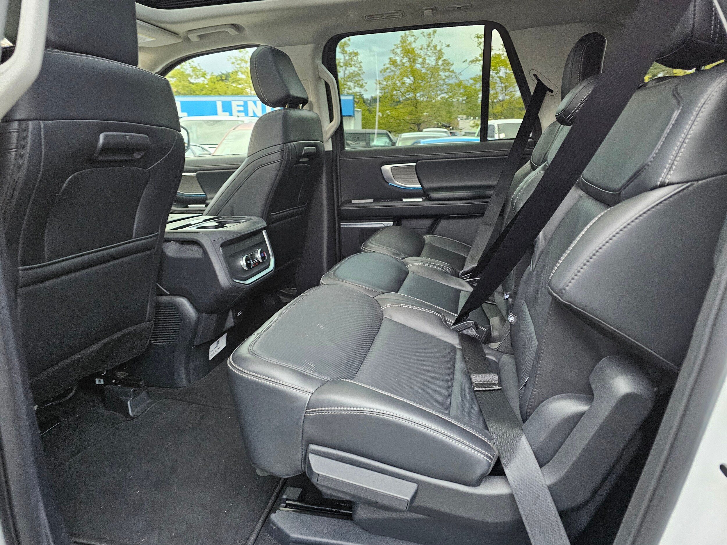 Certified 2025 Ford Expedition Max Platinum AWD/4WD image 18