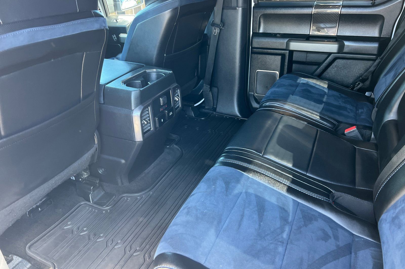 Certified 2020 Ford F150 Raptor w/ Equipment Group 802A Luxury image 13