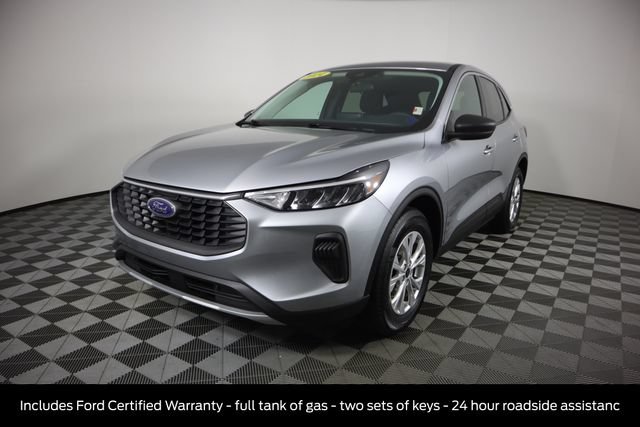 Certified 2024 Ford Escape Active AWD/4WD image 9