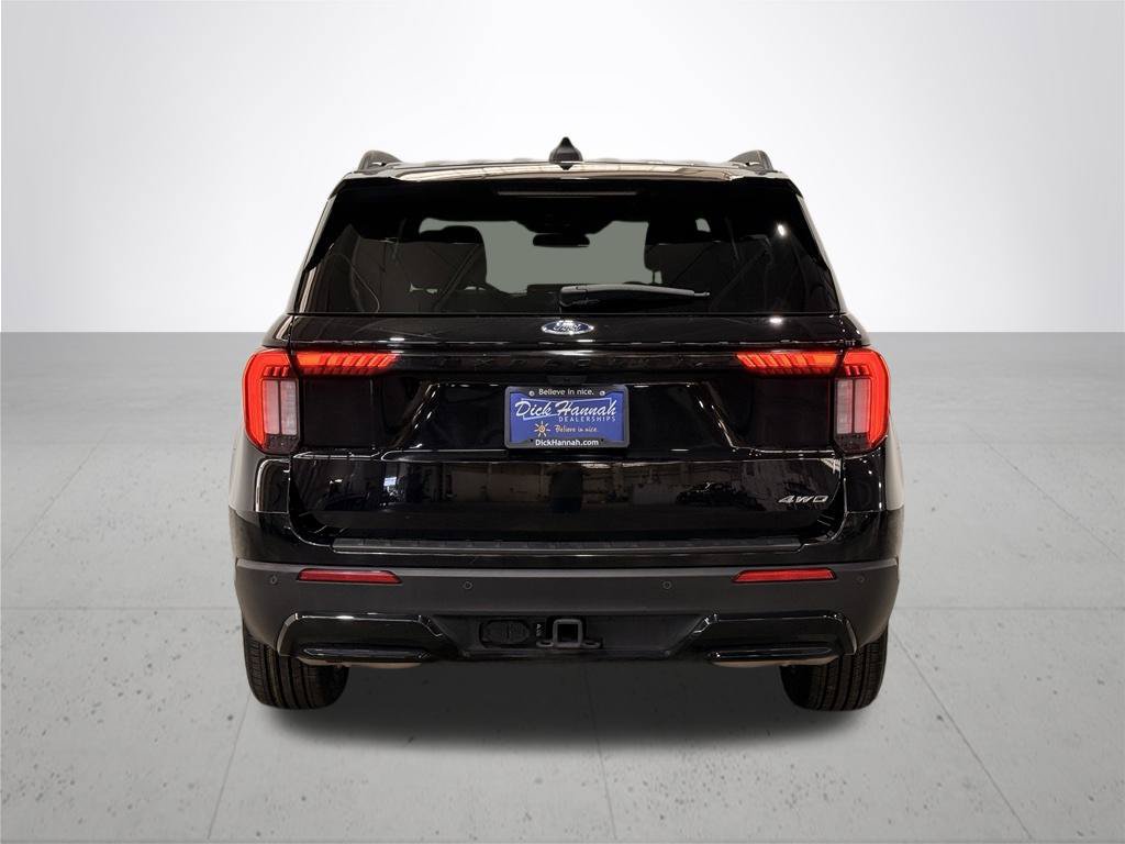Certified 2025 Ford Explorer ST-Line AWD/4WD image 11