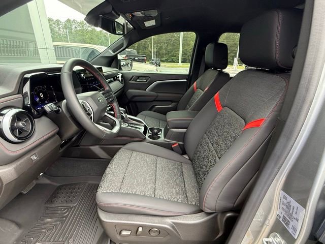 Used 2023 Chevrolet Colorado Z71 w/ Z71 Convenience Package 2 AWD/4WD image 11