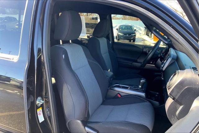 Used 2020 Toyota Tacoma TRD Off-Road w/ Technology Package image 7