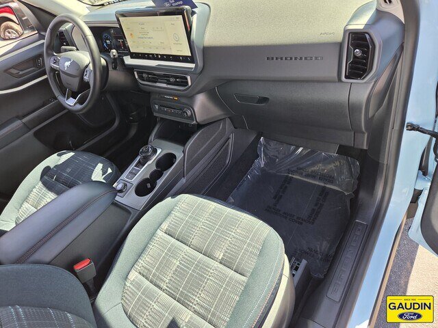 Certified 2025 Ford Bronco Sport Heritage w/ Convenience Package AWD/4WD image 17