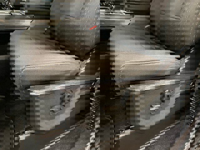 Certified 2022 Ford F150 XLT w/ Equipment Group 302A High image 17