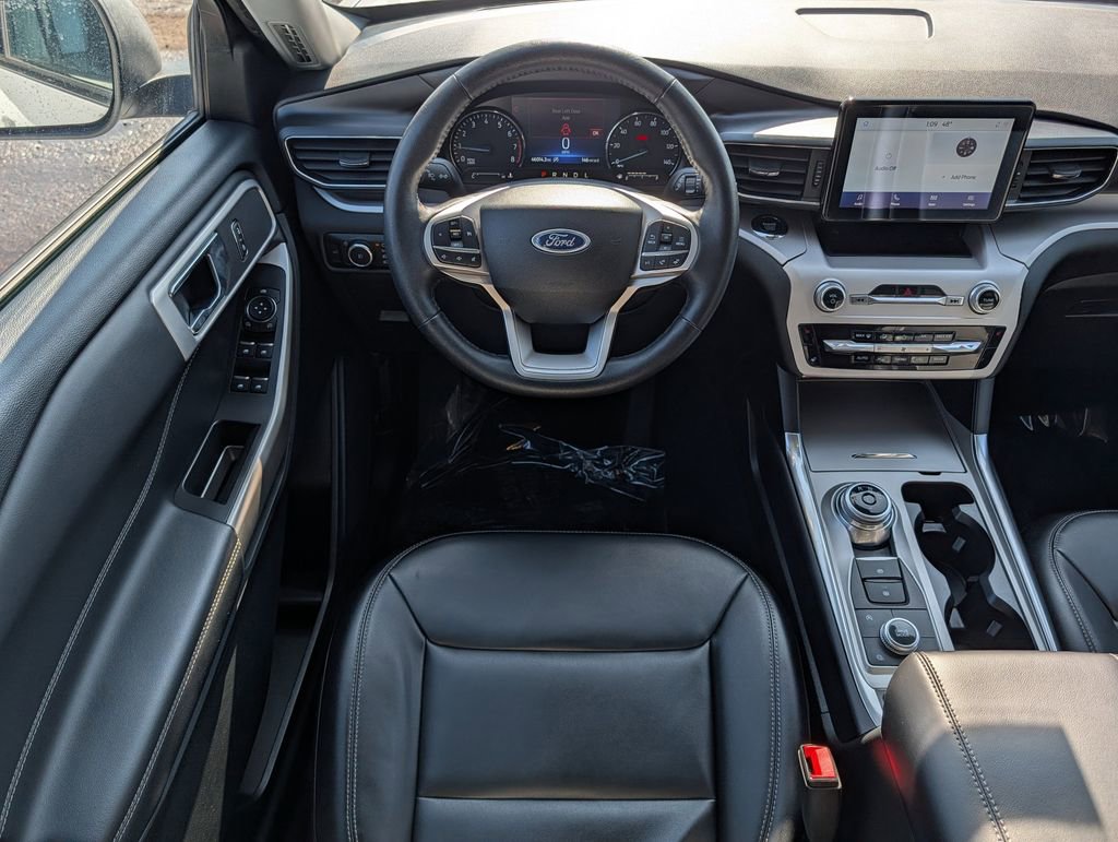 Certified 2024 Ford Explorer XLT w/ Equipment Group 202A image 12