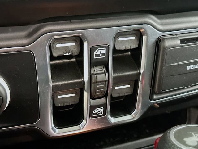 Used 2022 Jeep Wrangler Unlimited Sport image 8