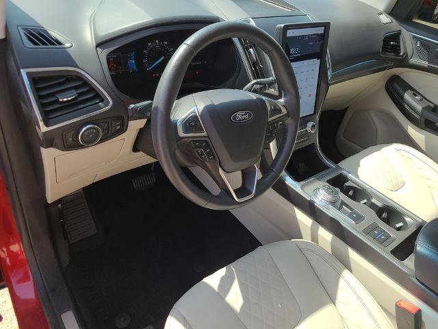 Certified 2023 Ford Edge Titanium AWD/4WD image 25