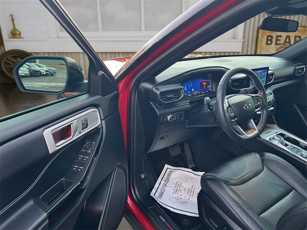 Certified 2021 Ford Explorer ST w/ Equipment Group 401A image 17