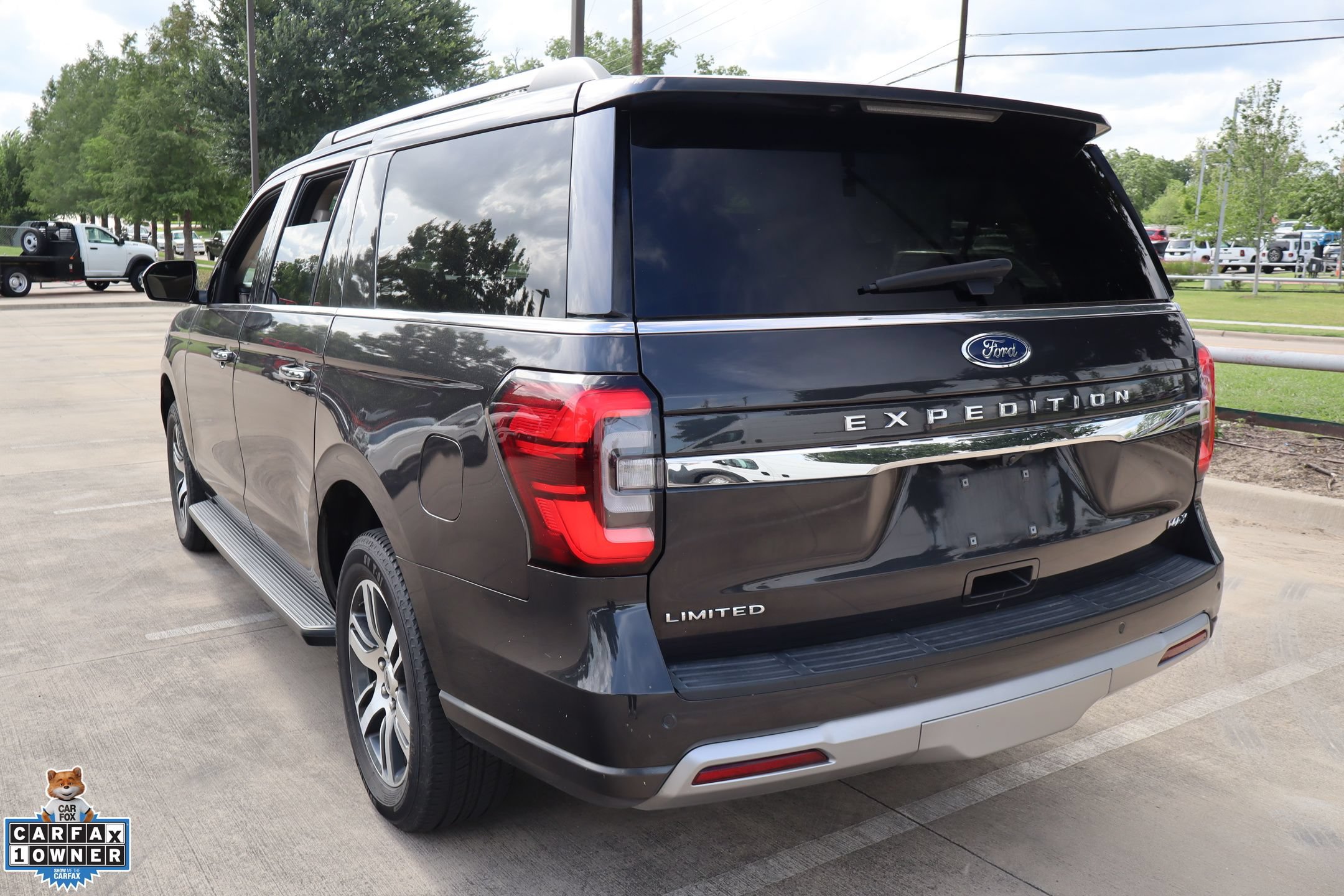 Certified 2024 Ford Expedition Max Limited AWD/4WD image 6