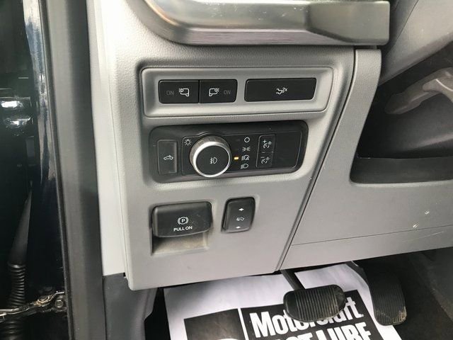 Certified 2022 Ford F150 Lariat w/ Trailer Tow Package image 8