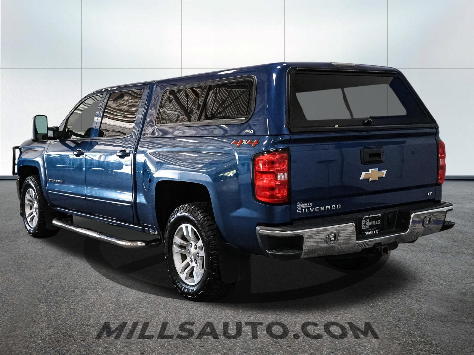 Used 2018 Chevrolet Silverado 1500 LT w/ All Star Edition AWD/4WD image 5
