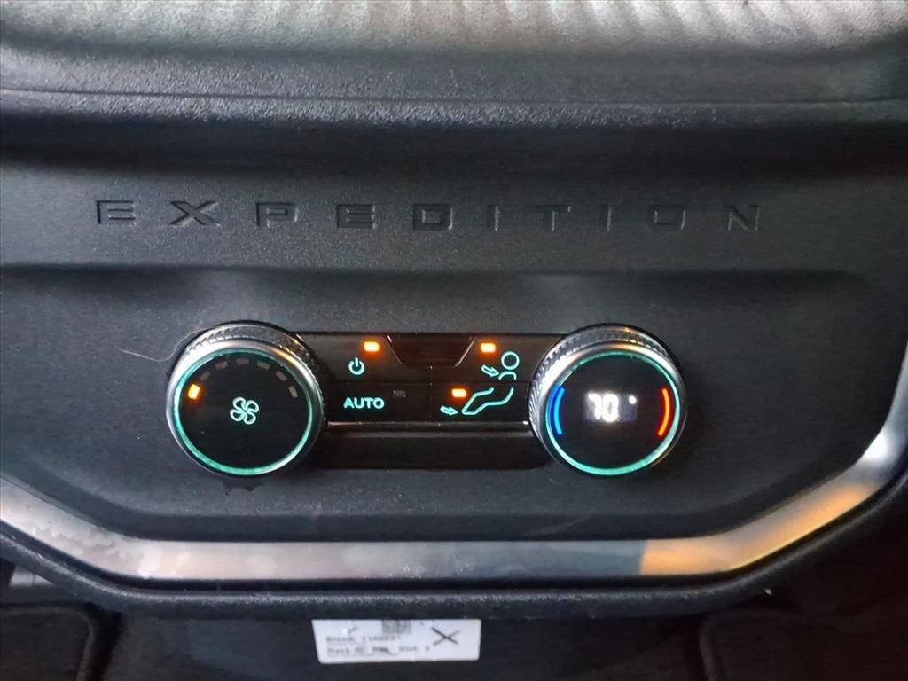 Certified 2025 Ford Expedition Max Active image 24