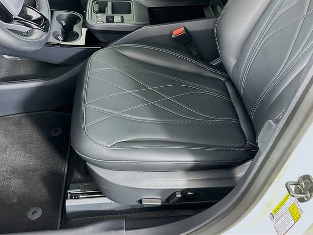 Certified 2025 Ford Mustang Mach-E Select w/ Comfort Package Lite AWD/4WD image 27