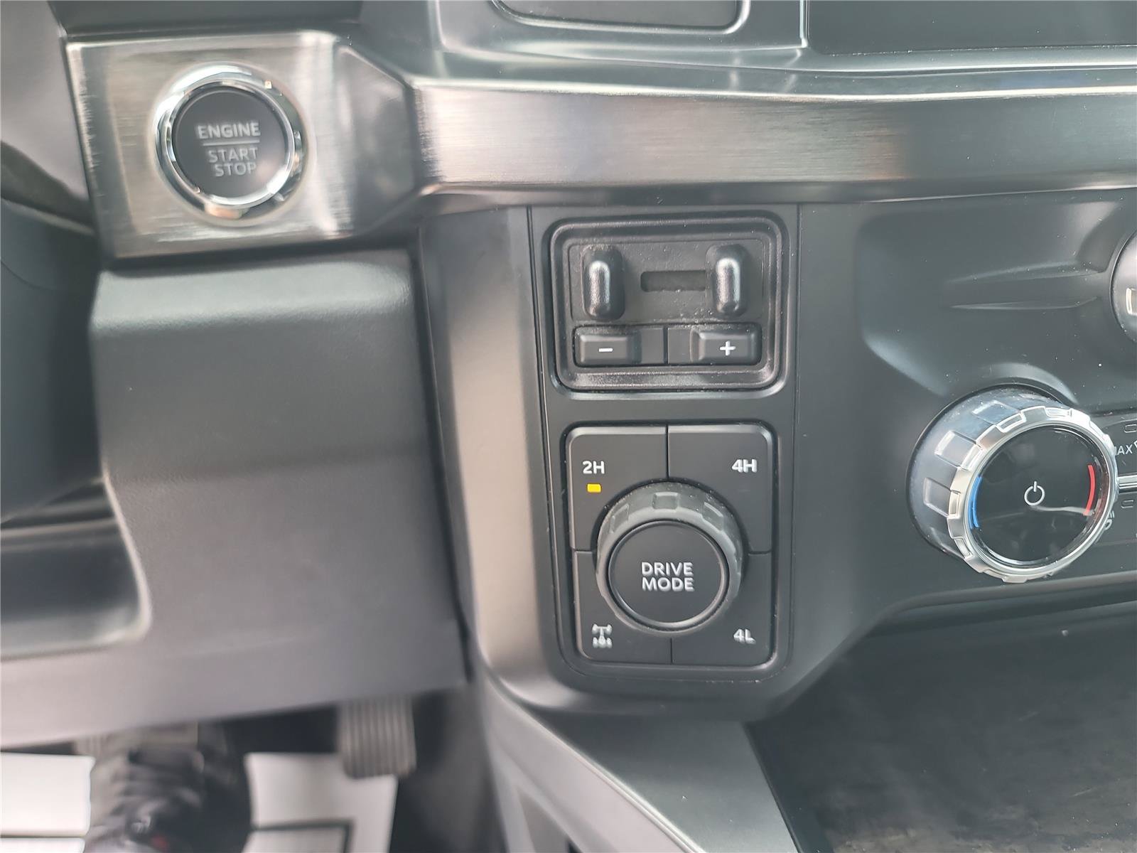 Certified 2023 Ford F250 Lariat w/ Chrome Package AWD/4WD image 19