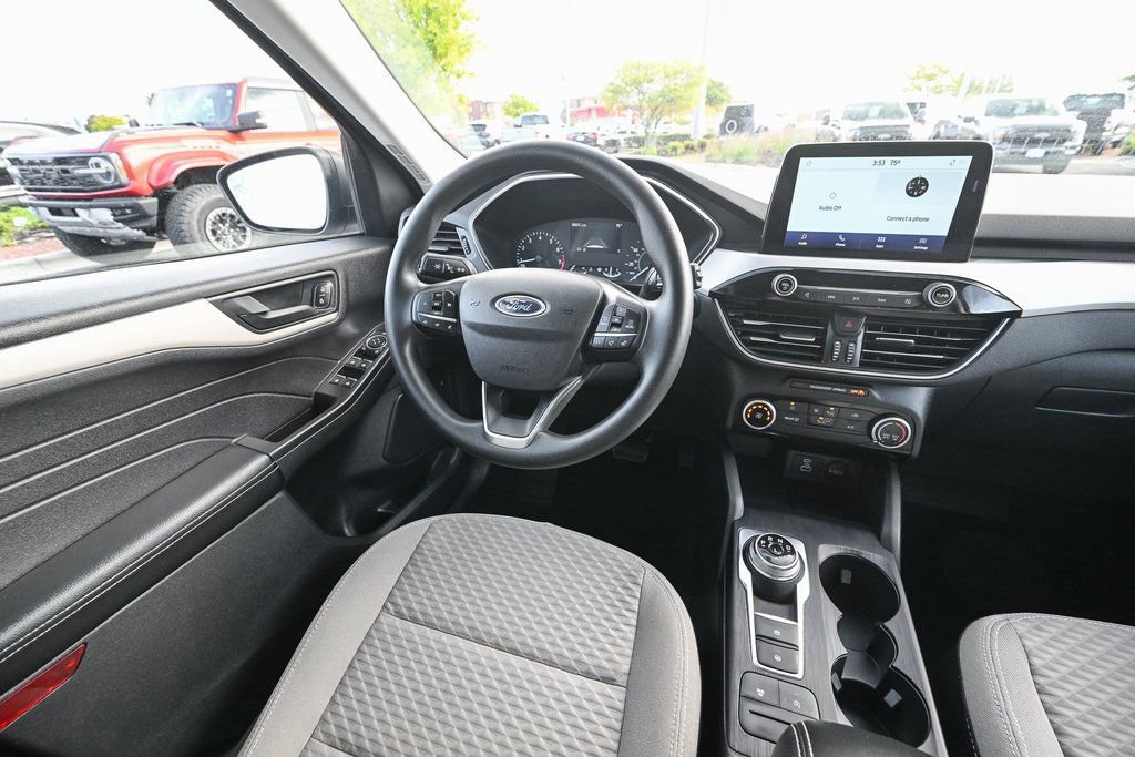 Certified 2022 Ford Escape SE image 35