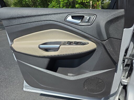 Certified 2019 Ford Escape SEL FWD image 19