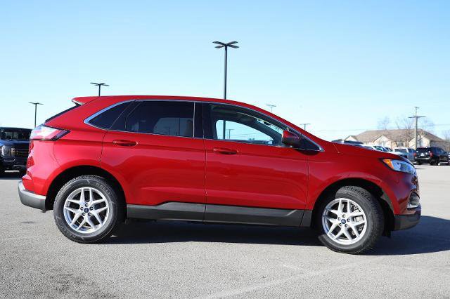 Certified 2022 Ford Edge SEL w/ Convenience Package image 3