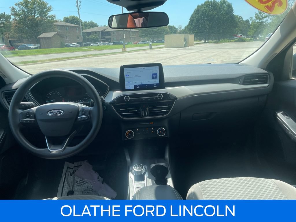 Certified 2022 Ford Escape SE FWD image 15