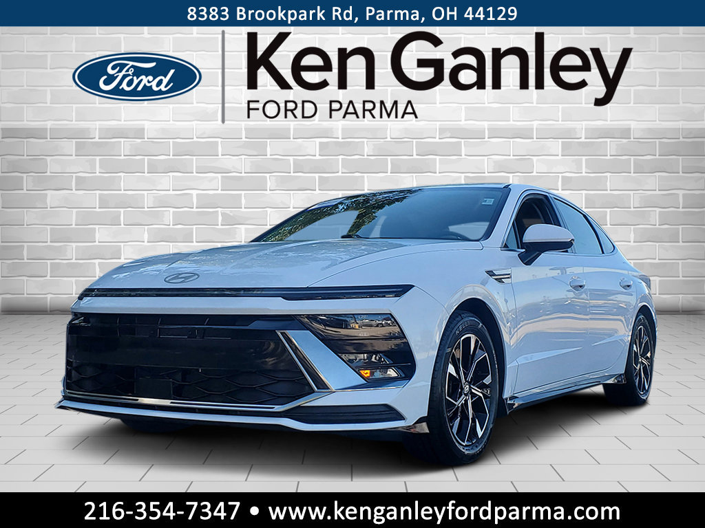 Used 2024 Hyundai Sonata SEL AWD/4WD image 1