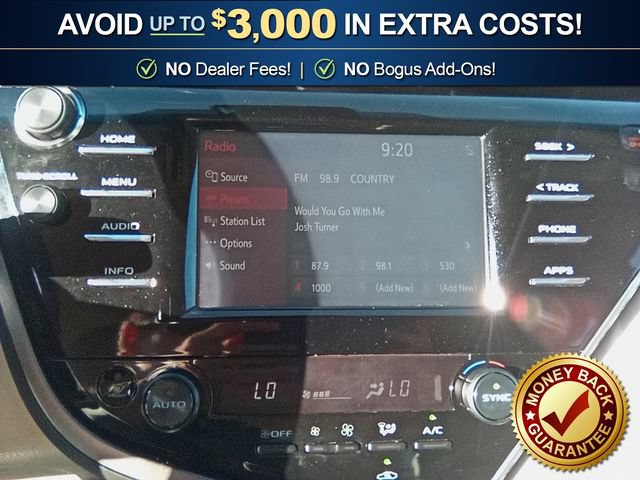 Used 2018 Toyota Camry XLE FWD image 26
